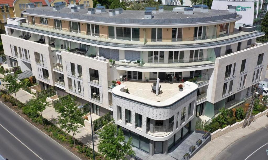 Spa Residence Carbona Royal Suites 1.11 Хевиз Экстерьер фото